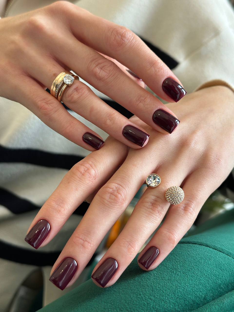 Professionelle Maniküre und Nageldesign in Frankfurt